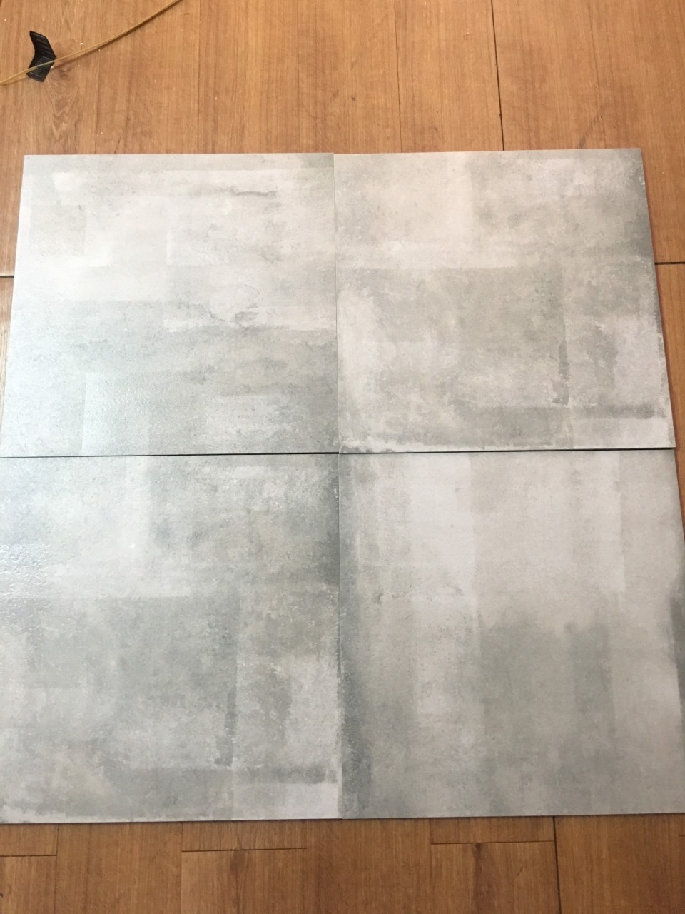 Gạch ốp lát 60x60cm BÓNG MỜ Taicera BRUSH