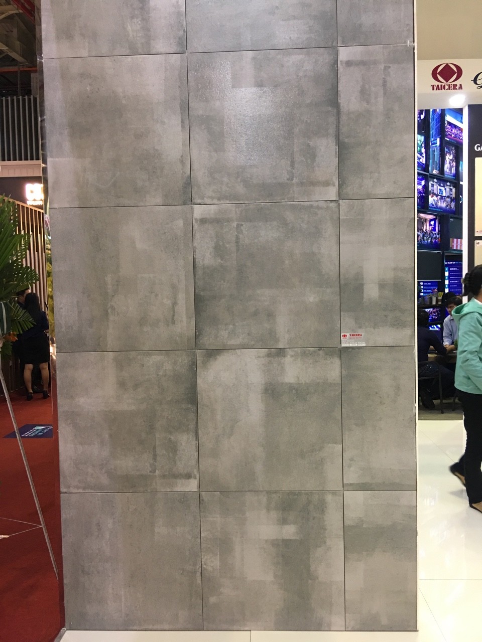 Gạch ốp lát 60x60cm Taicera G68824