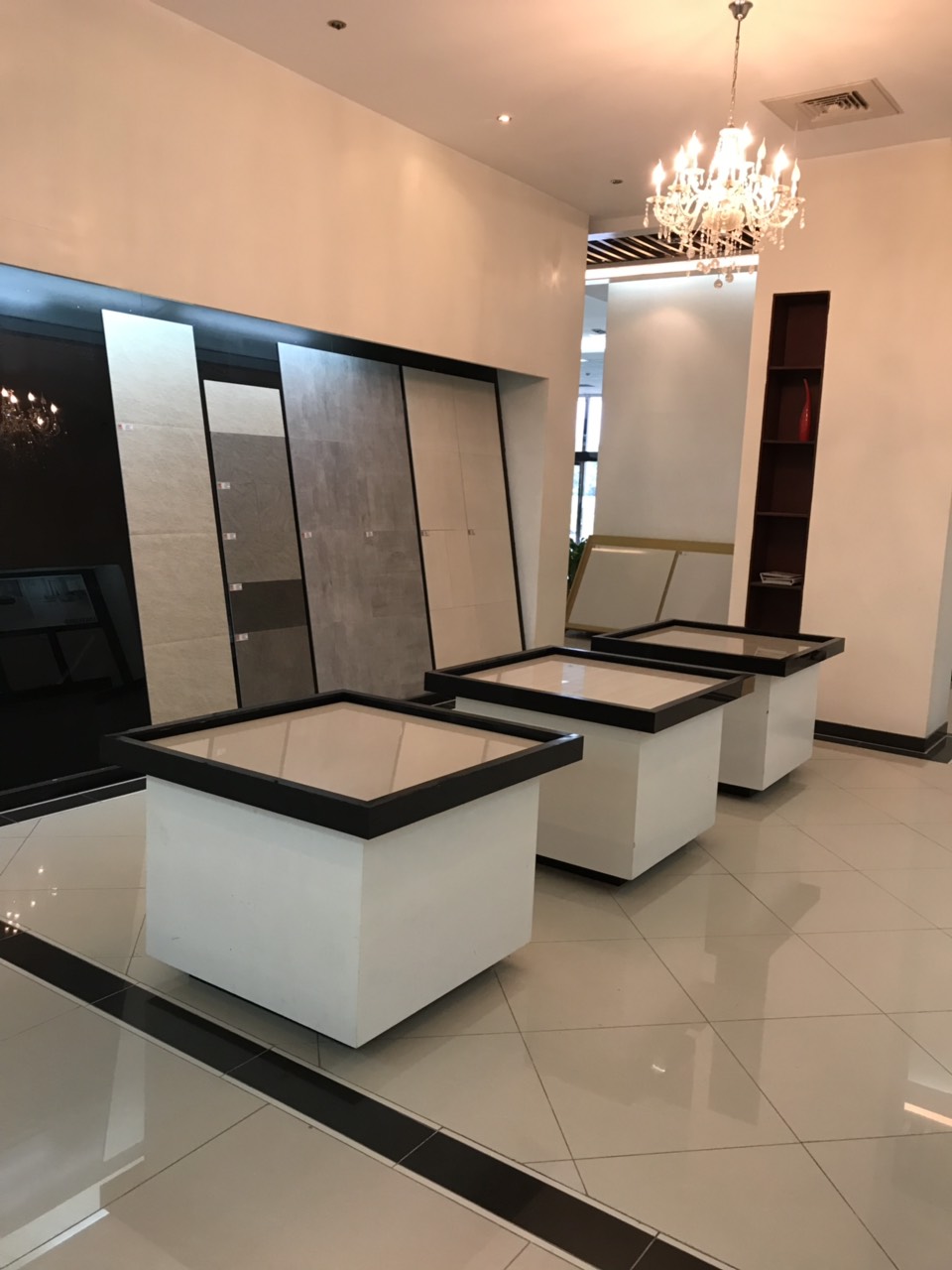 GẠCH ỐP LÁT TAICERA