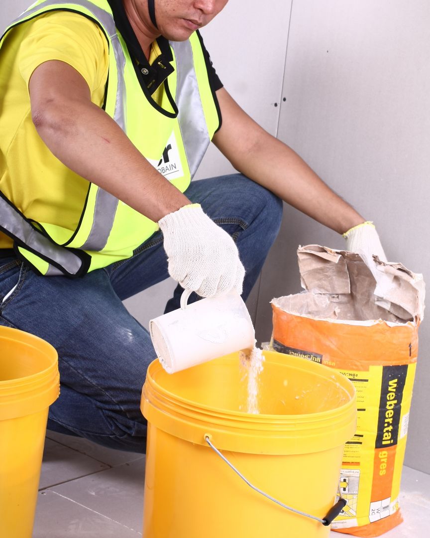 CÁCH THI CÔNG KEO DÁN GẠCH, KEO CHÀ RON WEBER