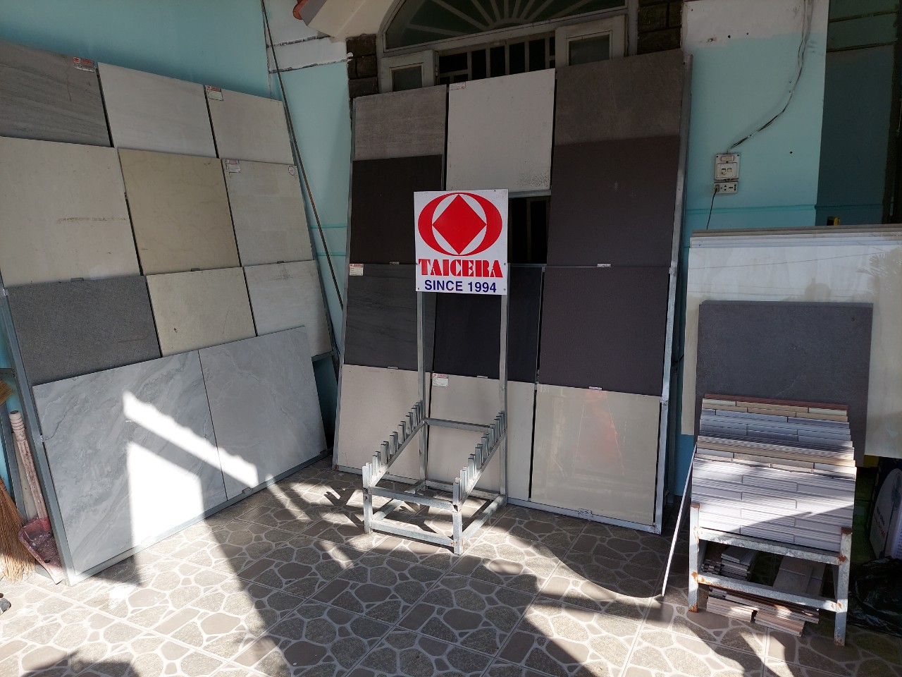 CÔNG TY   PHÂN PHỐI GẠCH TAICERA TẠI TỈNH AN GIANG