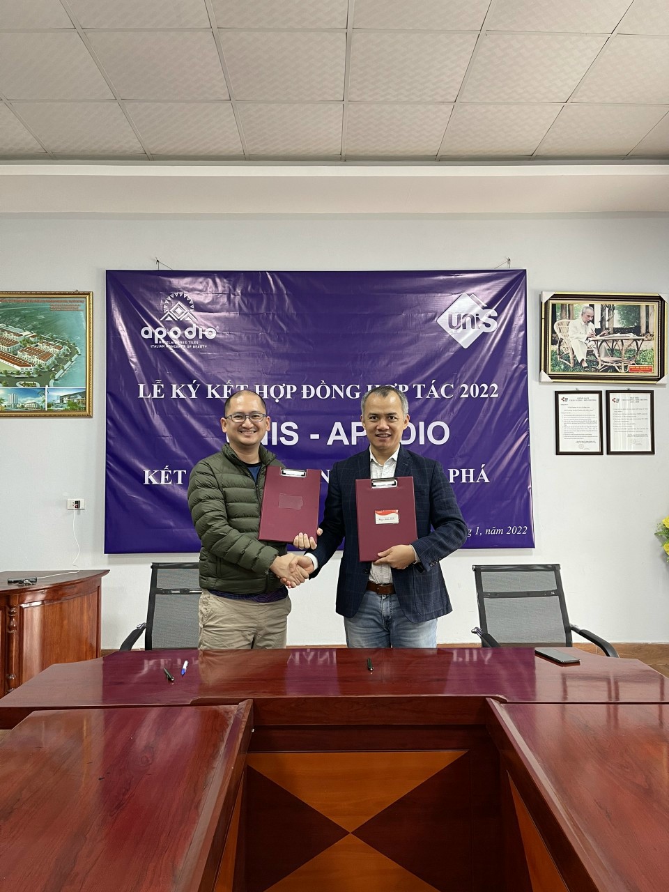 NHÀ CUNG CẤP GẠCH APODIO CỦA UNIS- TẬP ĐOÀN UNIS GR0UP