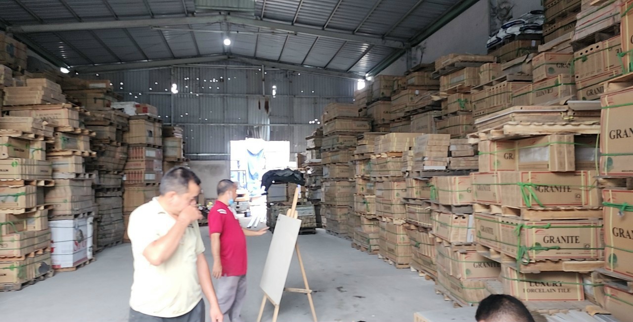 KHO GẠCH KIS TẠI HUYỆN BÌNH CHÁNH - GẠCH KIS GIÁ RẼ