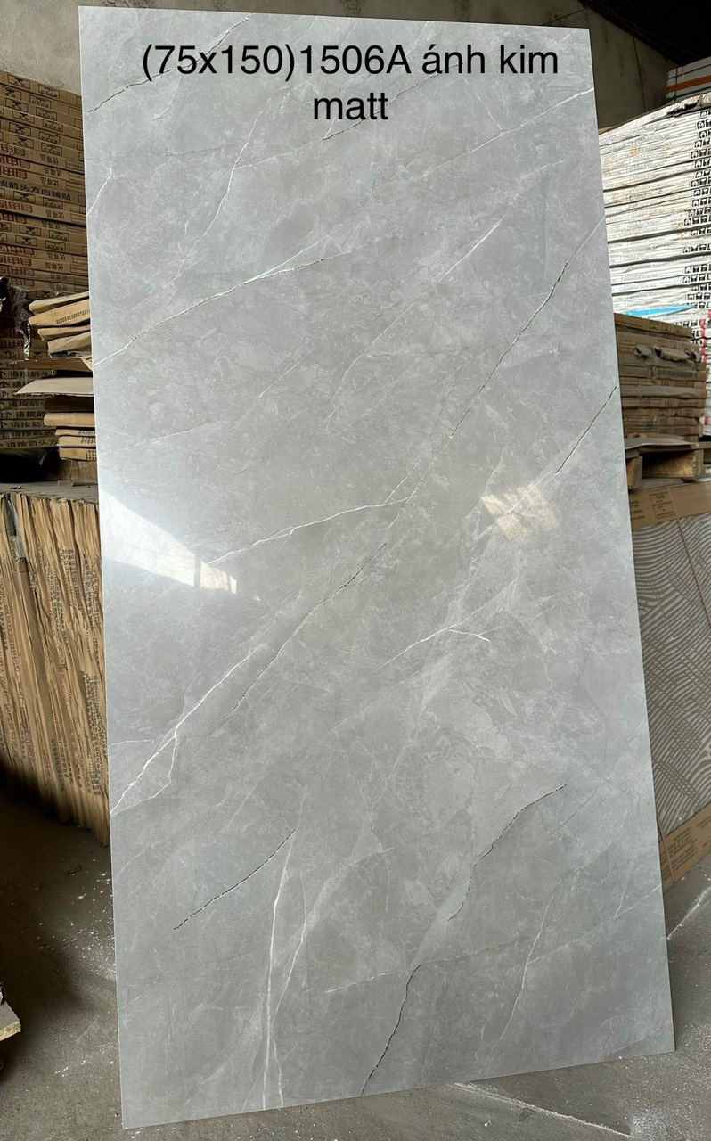 Gạch 750x1500mm Ánh Kim – Sang Trọng Và Hiện Đại Cho Không Gian Tại Tân Bình