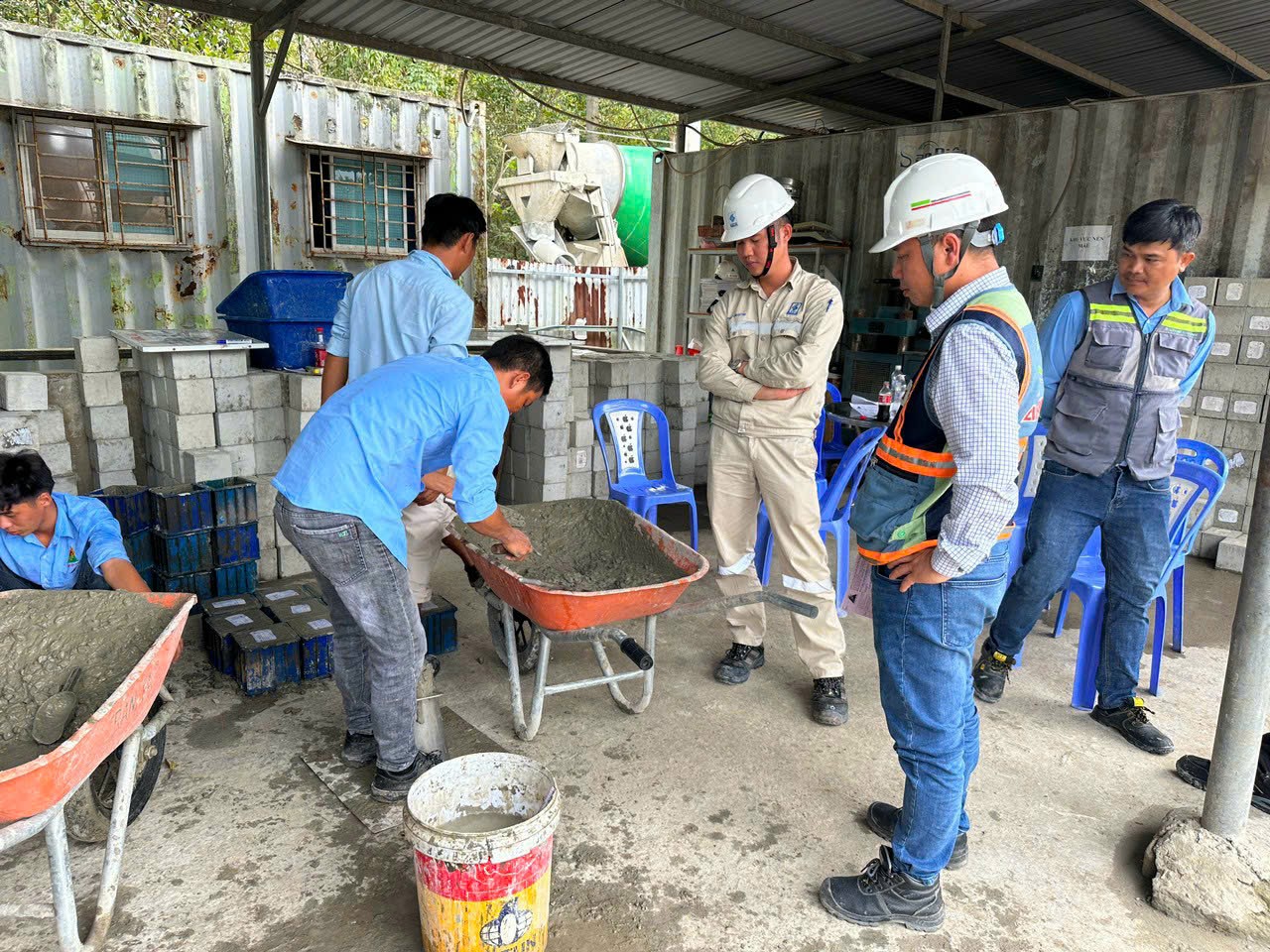 Báo Giá Bê Tông Tươi SMC Mới Nhất Năm 2024 tại TP. Hồ Chí Minh và Long An