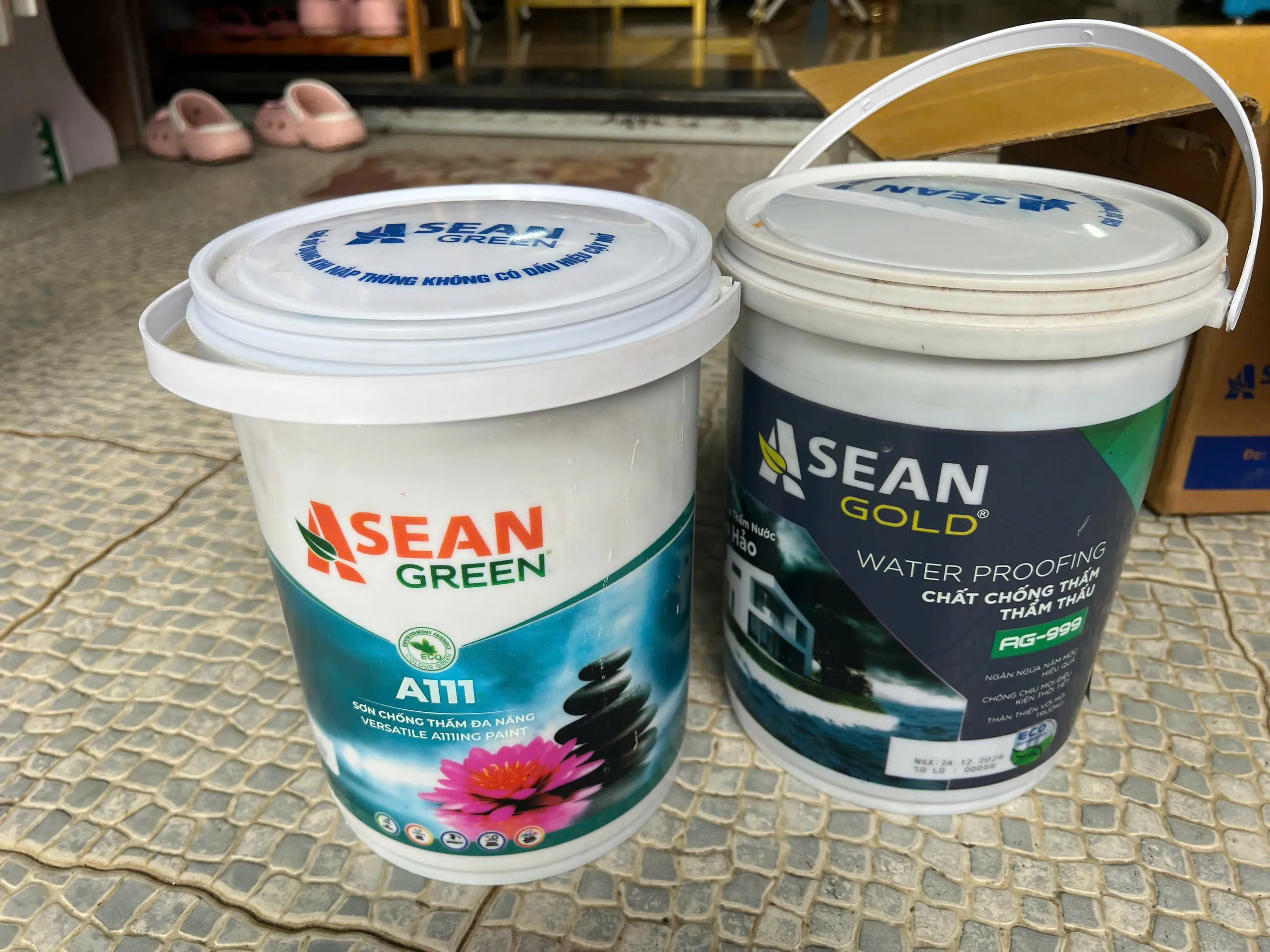 Giải pháp Thi công Chống Thấm Sửa Chữa Sàn Toilet Cũ không Cần Đục Gạch với Sơn Chống Thấm Zebra của Công ty Hà Giang Phát