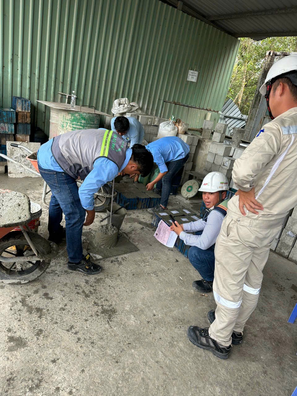 Bê Tông Đại Lộc Phát Tại KCN Tân Bình