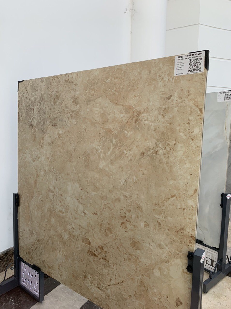 Gạch 1600x1600 Khổ Lớn